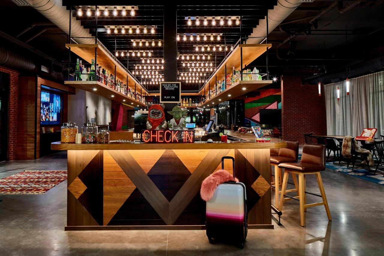 Moxy Chattanooga Downtown Exterior photo